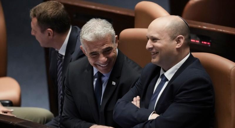 Feloszlik az izraeli parlament, négy éven belül az ötödik választás jön