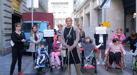Még mindig 16 millió forintra van szüksége a működéshez a fogyatékossággal élő gyerekek iskolájának