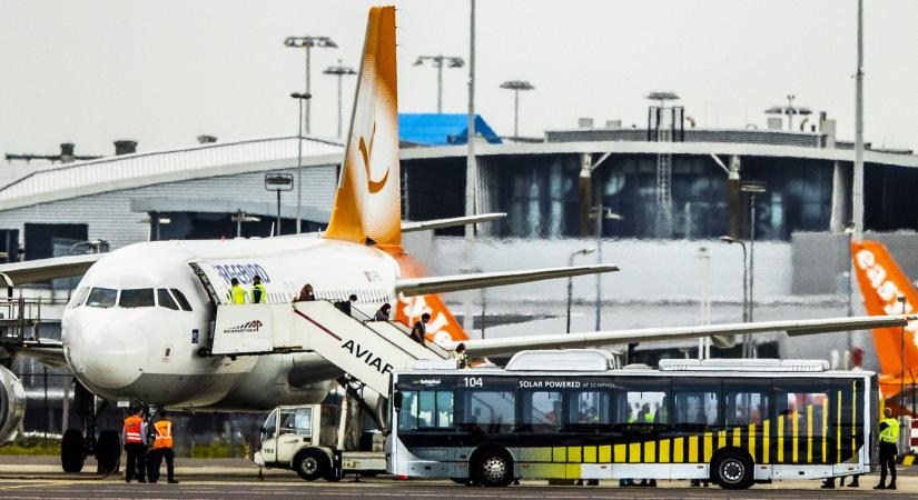 A világon elsőként korlátozzák környezetvédelmi megfontolásból egy reptér forgalmát Hollandiában