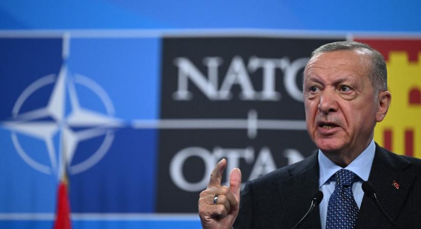 Erdogan: Törökország újból megvétózhatja a svéd és finn NATO-csatlakozást, ha nem teljesítik vállalásaikat