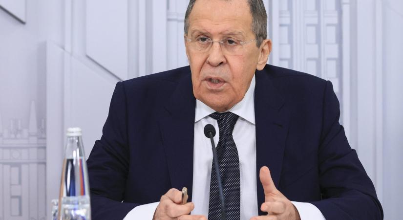 Lavrov: egy új vasfüggöny ereszkedik Oroszország és a Nyugat közé