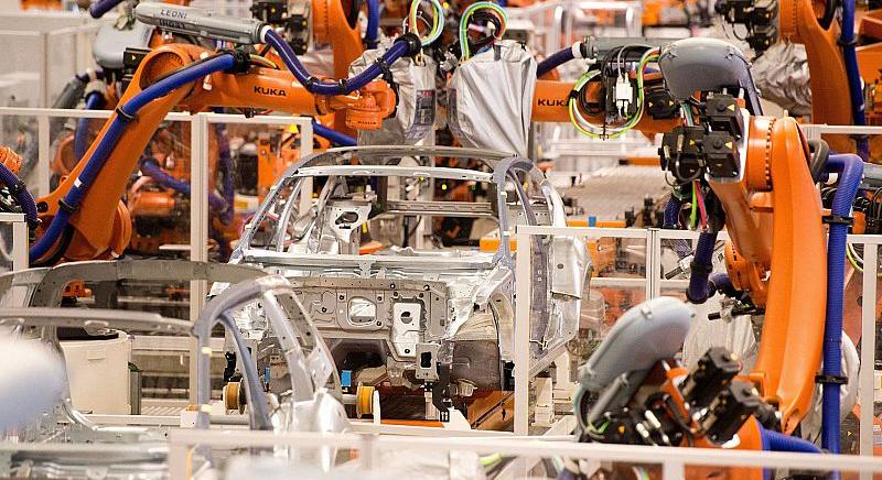 Új csúcsot ért el az ipari robotok értékesítése
