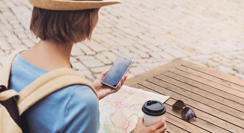 Tudatos utazási tippek: így használd okosan a telefonod
