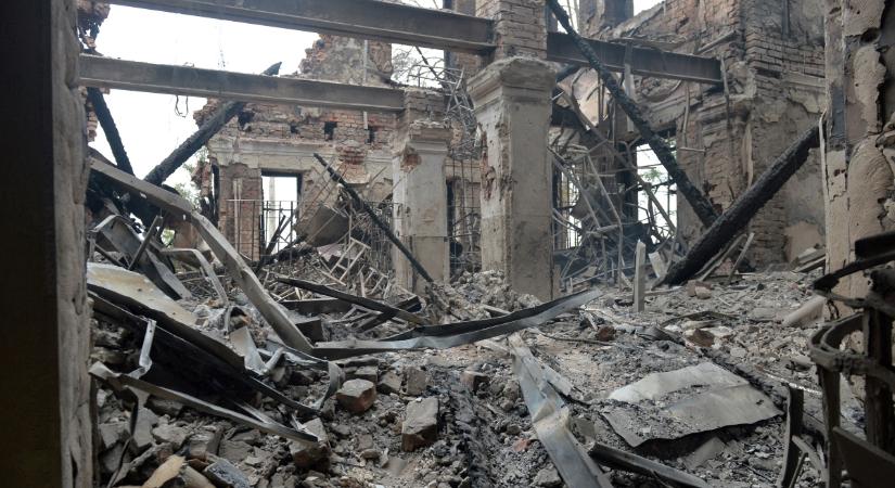 Rakétatámadás ért Odessza közelében egy üdülőközpontot, legkevesebb 17-en meghaltak