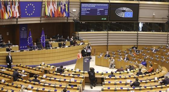 Népszava: Elítélheti Magyarországot az EP