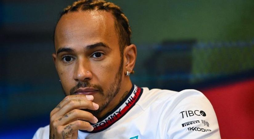 Óriási bajba került Lewis Hamilton, kizárás fenyegeti a Forma-1-ből