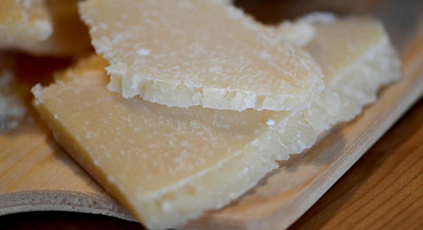 Boldogtalanok az olasz sajtkészítők az aszály miatt, veszélyben a parmezán