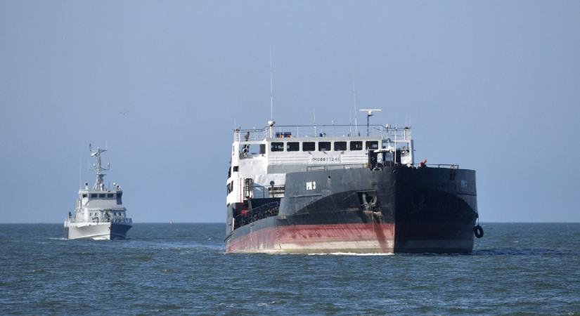 Ukrajna azt kéri Törökországtól, hogy tartson vissza egy orosz teherhajót