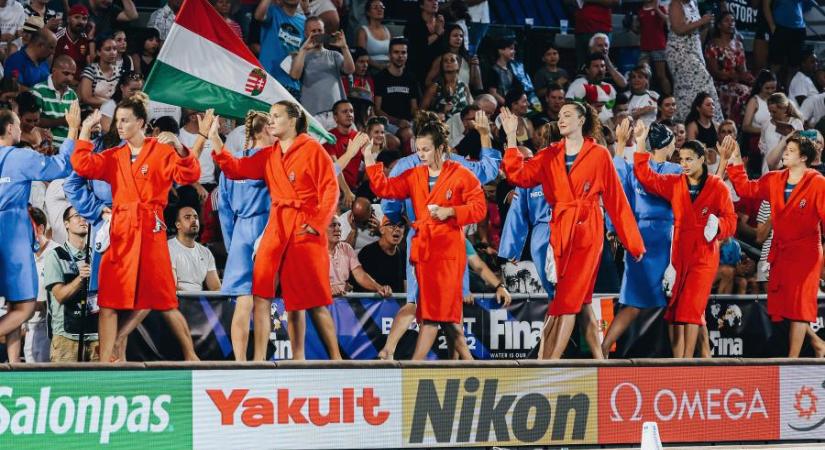 Tizenhét év után újra világbajnoki döntős a magyar női pólóválogatott!