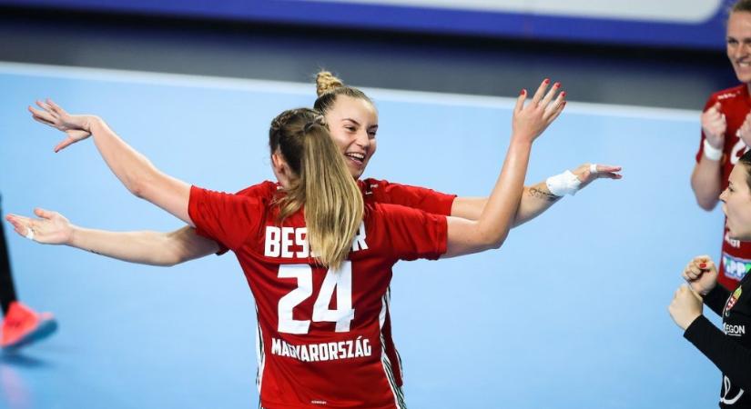 Lehengerlő hajrával jutott döntőbe a magyar női válogatott a junior-vb-n