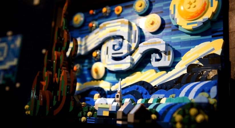 LEGO® pop-art képek a Szépművészetiben