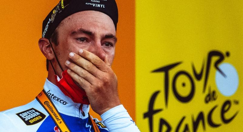 Tour de France hírek: Lampaert az első sárga trikós, van Aert csalódott, különbségek az összetett menők között