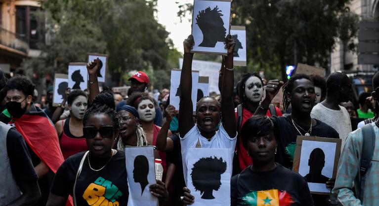 Több városban is tiltakozás tört ki a Melillánál megölt afrikai bevándorlók miatt
