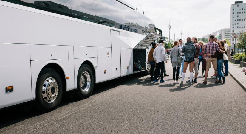 Fontos változás élesedik a jegyvásárlással kapcsolatban: erről minden Volánbusszal utazónak érdemes tudnia