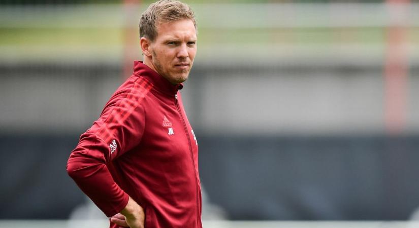 Lefeküdt a Bayern edzőjével, megbüntették a dögös riporterlányt