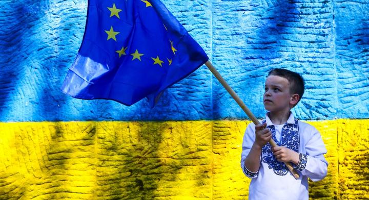 Az ukránok 90%-a szeretne csatlakozni az EU-hoz, 73%-uk pedig a NATO-hoz is