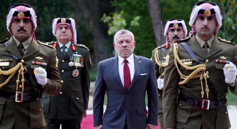 A jordán király megalapítaná a Közel-Kelet NATO-ját