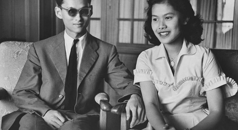A 70 éven át uralkodó thai királyi pár mesébe illő története
