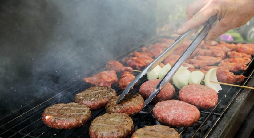 Franciaországban már nem lehet steaknek és kolbásznak hívni a vegán húspótlókat