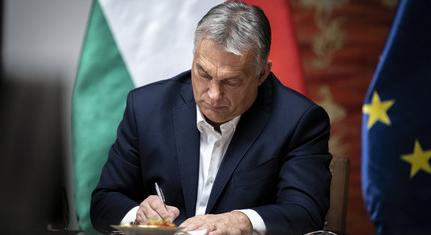 Orbán aláírta: Magyarország 3,5 milliárd forintot küld Ukrajna újjáépítésére