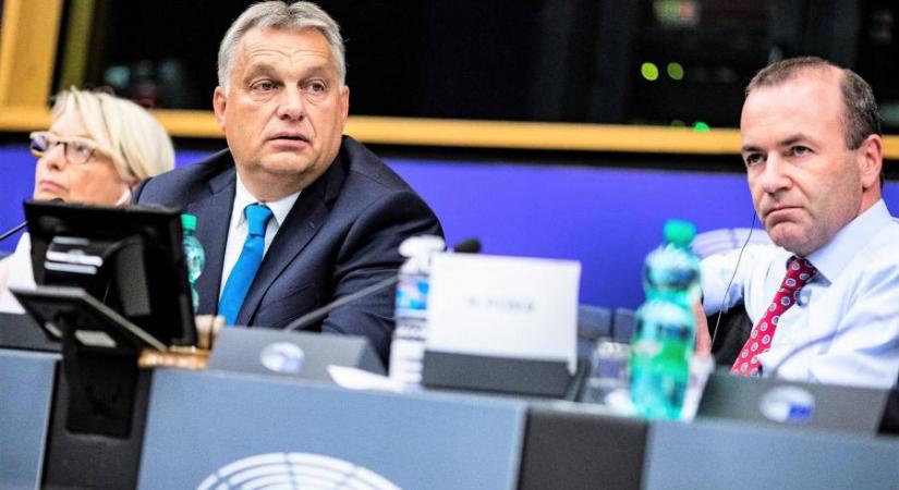 Weber: Elegem van abból, hogy Orbán Viktortól függünk
