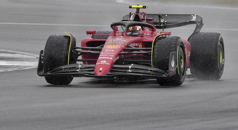 Carlos Sainz először indul az élről, nagy esőt hozhat a silverstone-i verseny - Formula–1-es Brit Nagydíj – körről körre