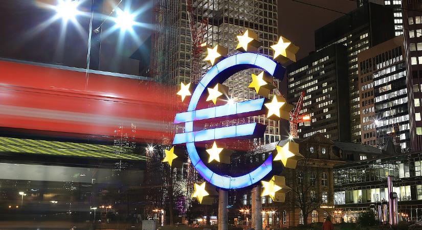 Beindultak a válságtanácskozások, mert az EU gazdaságára már nem az infláció a legnagyobb veszély