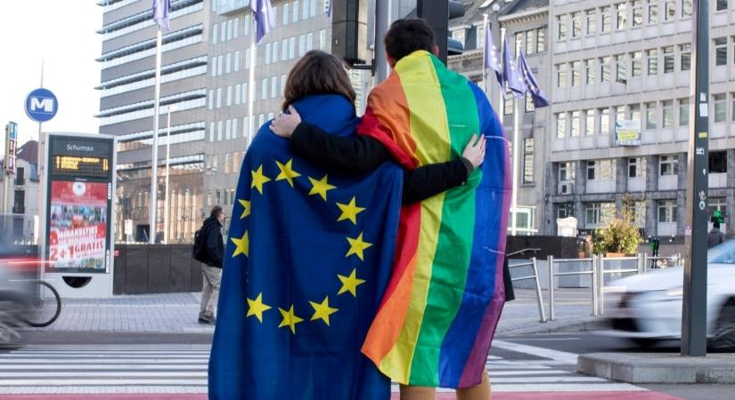 Európai Bizottság: Soha nem fogjuk hagyni, hogy társadalmunk egyes csoportjait megbélyegezzék