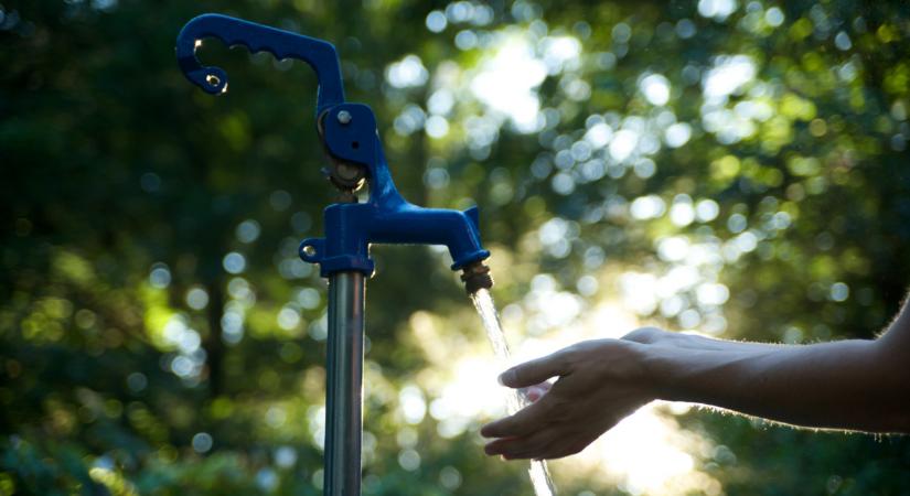 Drámai a helyzet a vízhiánnyal küzdő településen: súlyos milliárdokba kerül a végleges megoldás