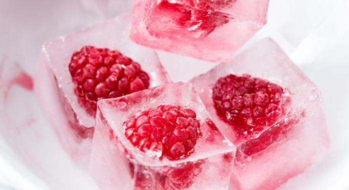 Szép és finom jégkockák, amelyek bármilyen nyári italt feldobnak