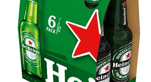 Üvegdarabok lehetnek a Heineken üveges sörében