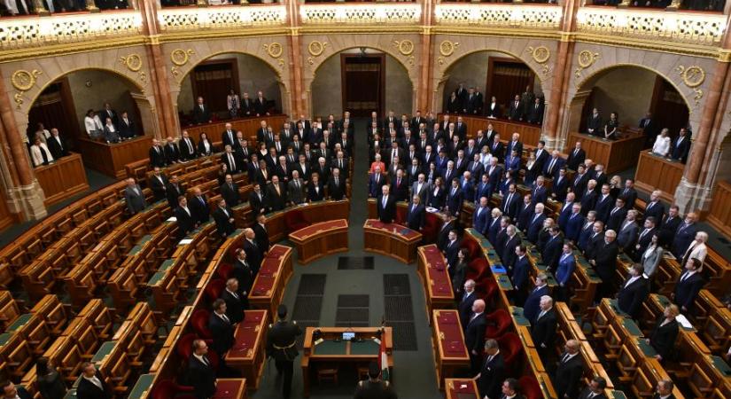 Új elnököt választ a fideszes kétharmad az Állami Számvevőszék élére