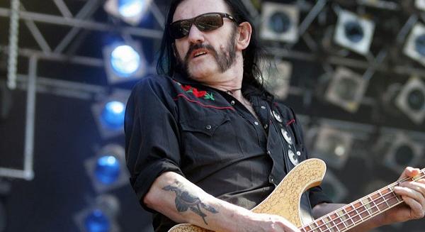 A két basszusgitáros, aki nagy hatással volt Lemmy-re
