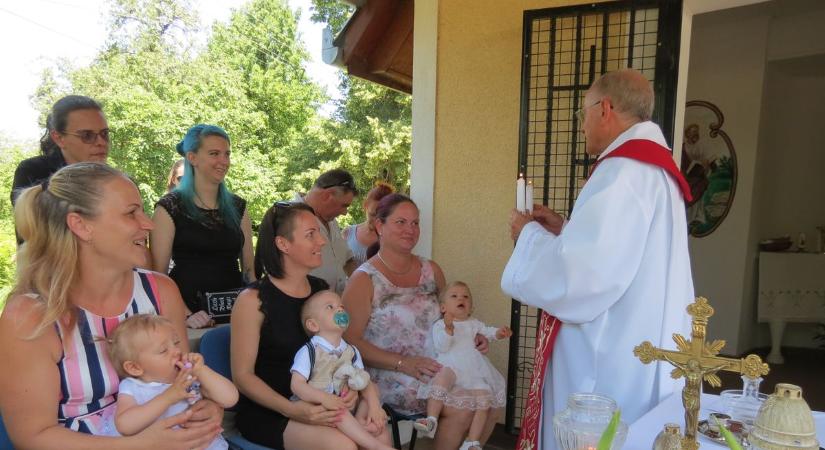 19. alkalommal tartottak hegyi búcsút Besenyő-Öreghegy Péter-Pál kápolnájánál