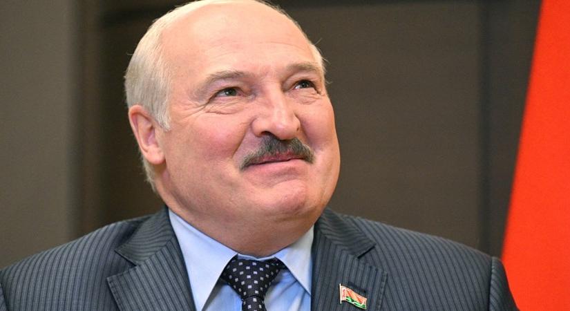 Lukasenka már rakétákkal fenyegeti Lengyelországot