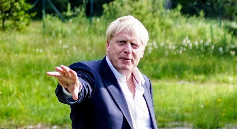 A Dunán hozná föl Boris Johnson az ukrajnai gabonát