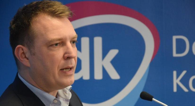 A DK kimondta a kellemetlen igazságot, amit a Fidesz eltusolna, ha képes lenne rá