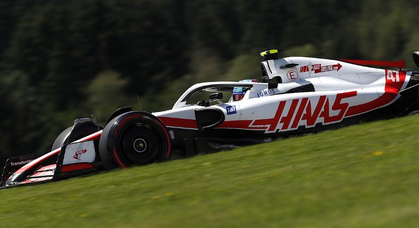 Schumacher elárulta, miért gyors fejlesztések nélkül is a Haas