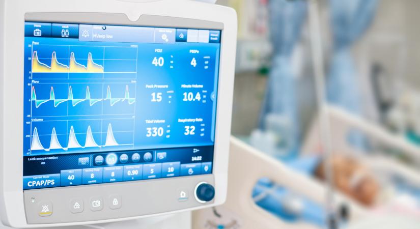 Hatalmas beruházás: lélegeztetőgépet és teszteket gyárt ez a magyar cég