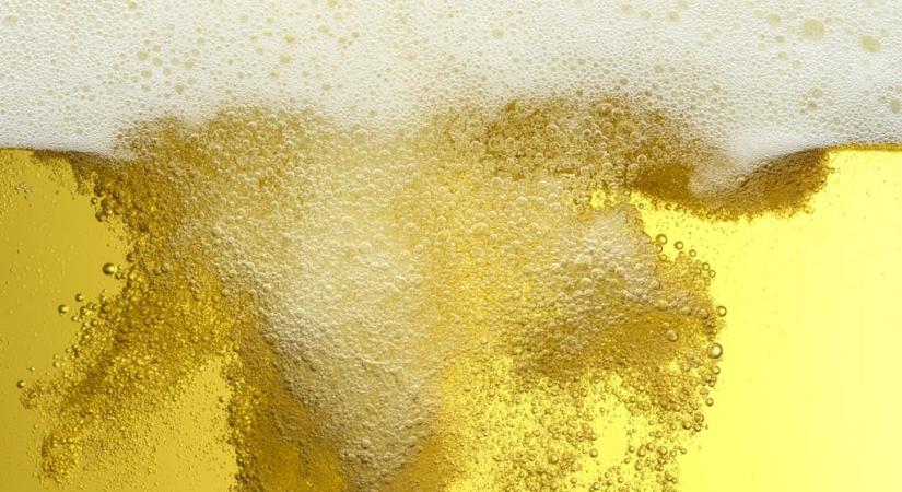 A 40 alattiaknak sokkal kevesebb alkoholt kéne inni