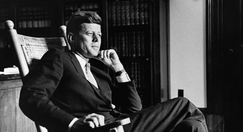 „Kiváltságos volt, gazdag és távolról sem tökéletes” – mit tanulhatunk John F. Kennedy életének első negyven évéből?