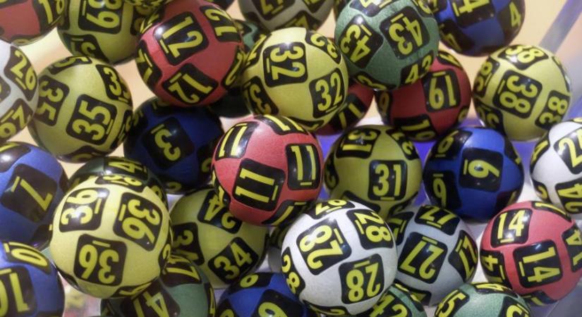Kihúzták a hatos lottó nyerőszámait