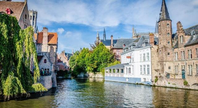 Belgium újra utazási korlátozásokat vezethet be