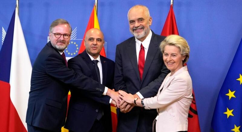 Történelmi lépés: az EU elindította a csatlakozási tárgyalásokat Albániával és Észak-Macedóniával