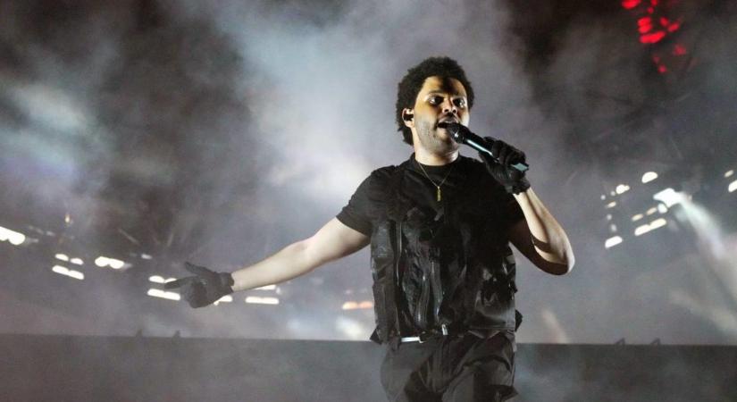 A mélybe zuhant és meghalt egy rajongó a The Weeknd-koncertturné első állomásán