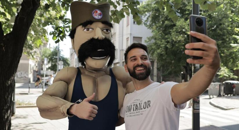 Meglepő kabalája lett a belgrádi birkózó világbajnokságnak