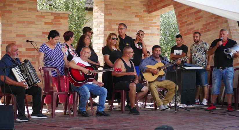 Bajban a TeatRom, Magyarország egyetlen roma összművészeti fesztiválja