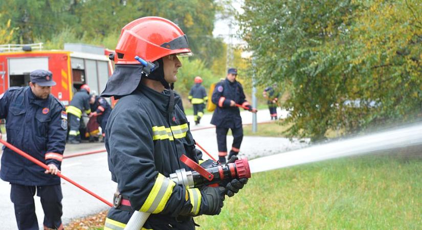Ötödik napja pusztít a tűz Szlovéniában