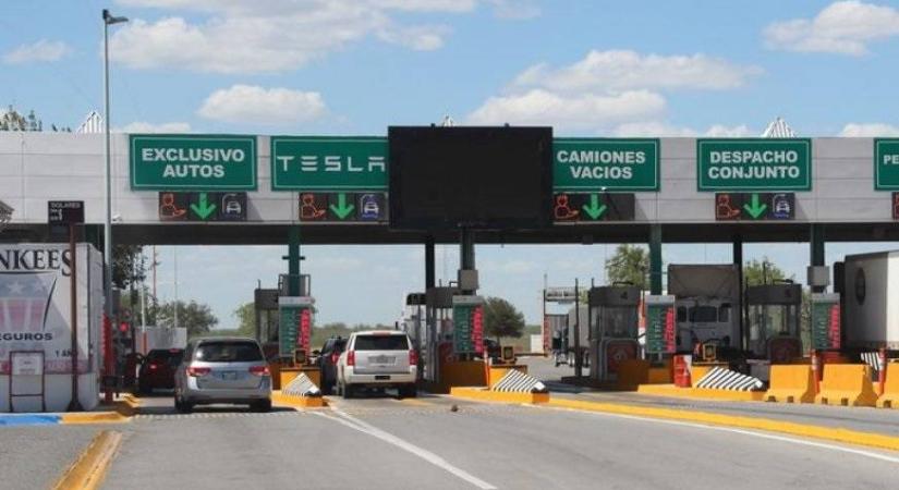 Saját sávot kapott a Tesla az amerikai-mexikói határon