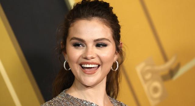 Ha újrakezdhetné, nem énekes lenne: 10 tény a 30 éves Selena Gomezről